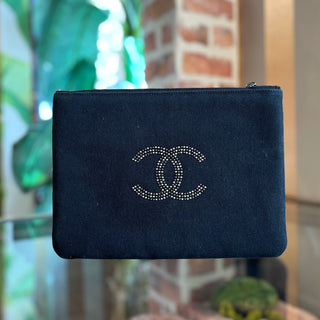 CHANEL O Case Medium CC Canvas Studded Clutch ADI1219