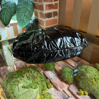 GUCCI Hysteria Medium Black Patent Hobo Bag