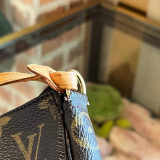 LOUIS VUITTON  Pochette Accessories Brown Monogram Canvas Shoulder Bag