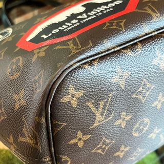 LOUIS VUITTON Neverfull MM Monogram Canvas World Tour Tote ADI11209