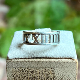 TIFFANY&CO 925 Sterling Silver Roman Numeral Atlas Ring SZ6.75