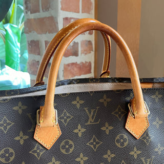LOUIS VUITTON Sac Plat Monogram Canvas Tote