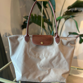 LONGCHAMP Medium Le Pliage Nylon Shoulder Tote