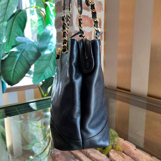 CHANEL Timeless CC Caviar Vintage Tote Bag
