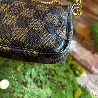 LOUIS VUITTON Damier Ebene Mini Pochette Accessories