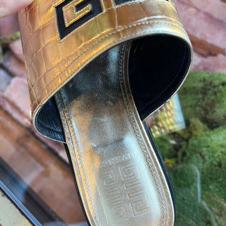 GIVENCHY 4G Cut Out Gold Metallic Leather Slip On Sandals SZ 39 (9 US)
