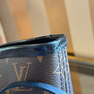 LOUIS VUITTON Neverfull MM Monogram Canvas World Tour Tote ADI11209
