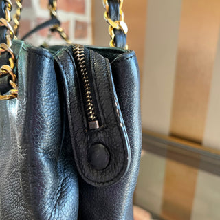 CHANEL Timeless CC Caviar Vintage Tote Bag