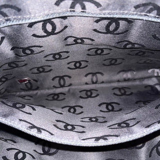 CHANEL Chocolate Bar Quilted Caviar Leather Tote Bag DIA299