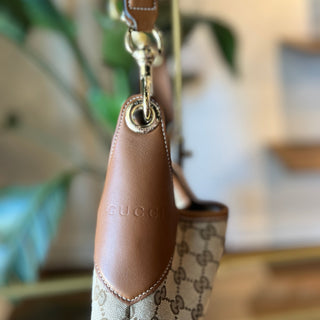 GUCCI B Medium Hobo Shoulder Bag