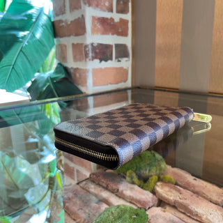 LOUIS VUITTON Zippy Damier Ebene Wallet
