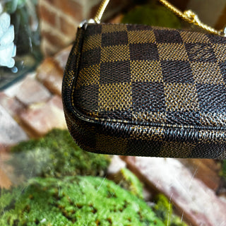 LOUIS VUITTON Damier Ebene Mini Pochette Accessories