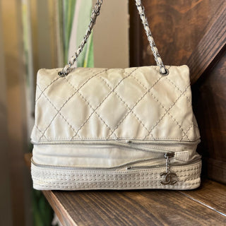 CHANEL Cream Expandable Calfskin Ligne Flap Shoulder Bag ADI11205