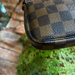 LOUIS VUITTON Damier Ebene Mini Pochette Accessories