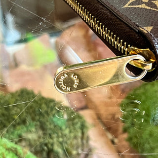 LOUIS VUITTON Zippy Monogram Canvas Wallet
