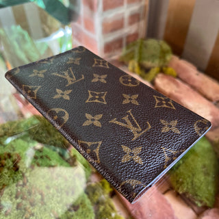 LOUIS VUITTON Monogram Checkbook Wallet