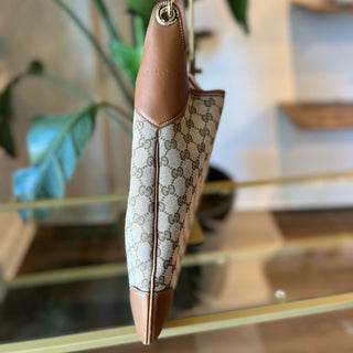GUCCI B Medium Hobo Shoulder Bag