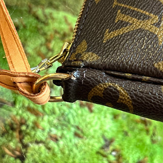 LOUIS VUITTON  Pochette Accessories Brown Monogram Canvas Shoulder Bag