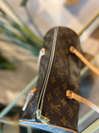 LOUIS VUITTON Monogram Papillon 30