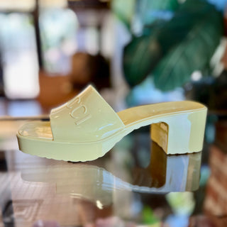 GUCCI Yellow Rubber Slides Heels 36
