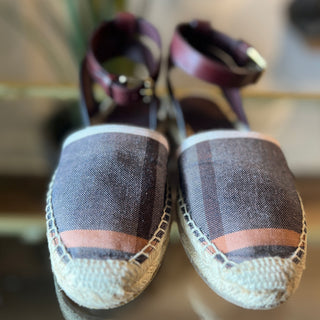 BURBERRY New Castle Abbie Flat Espadrilles 35