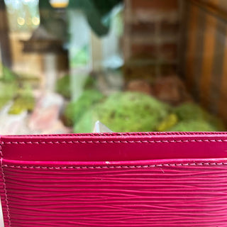 LOUIS VUITTON Burgundy Epi Card Case