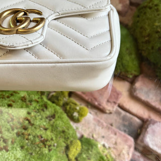 GUCCI GG Marmont White Matelassé Calfskin Crossbody Bag