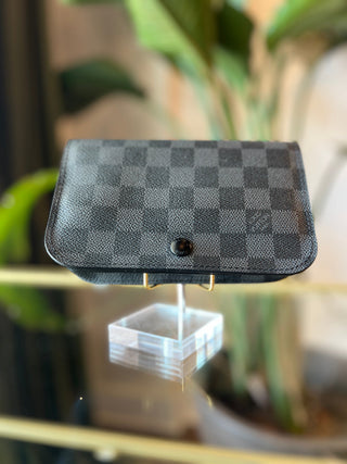 LOUIS VUITTON Damier Graphite Belt Pochette