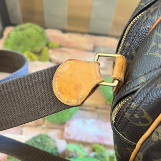 LOUSI VUITTON Reporter PM Monogram Canvas Crossbody Bag