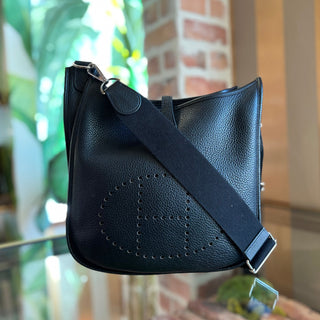 HERMES Evelyne PM Taurillon Clemence Crossbody