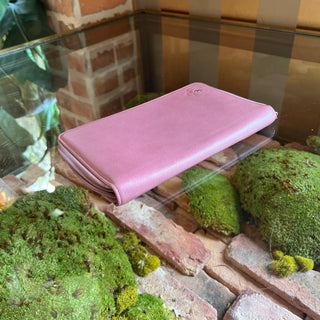 CHANEL Mauve Pink Leather Camilla Flower Organizer Wallet