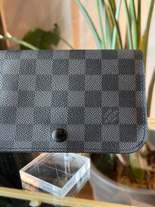 LOUIS VUITTON Damier Graphite Belt Pochette