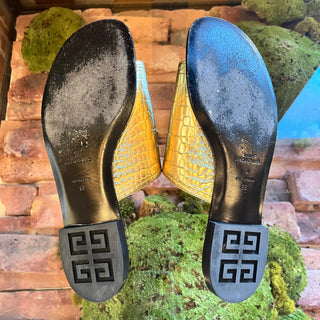 GIVENCHY 4G Cut Out Gold Metallic Leather Slip On Sandals SZ 39 (9 US)
