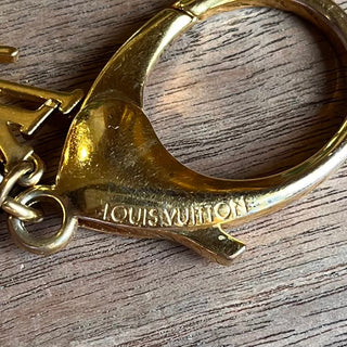 LOUIS VUITTON Gold Ivy Bag Brass Charm