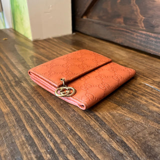 GUCCI GG Pierce Salmon Guccissima Leather Tri-Fold Wallet