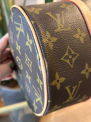 LOUIS VUITTON Monogram Papillon 30