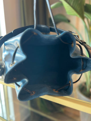 LOUIS VUITTON Blue Epi Bucket MM