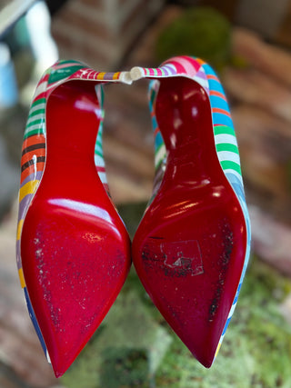 CHRISITIAN LOUBOUTIN Hot Chick Swimming Pool Heels