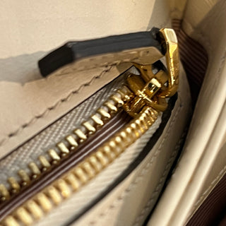 GUCCI Arli Small Leather Crossbody Bag