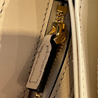 GUCCI Arli Small Leather Crossbody Bag