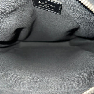 LOUIS VUITTON Taiga Canvas Sayan Messenger