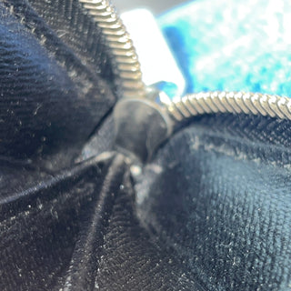 LOUIS VUITTON Black Epi Leather Zippy Wallet