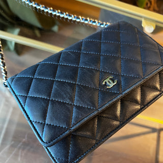 CHANEL Interlocking CC Black Wallet On Chain