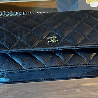 CHANEL Interlocking CC Black Wallet On Chain