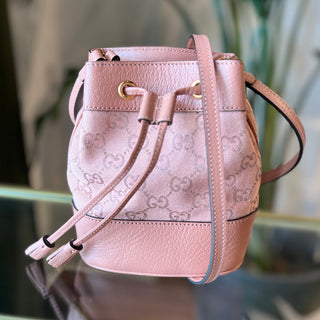 GUCCI GG Supreme Mini Bucket Bag